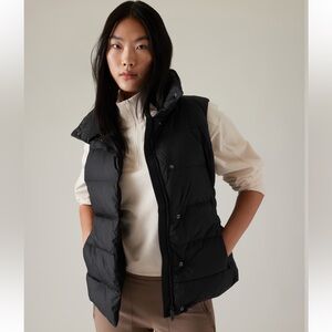 ATHLETA downtown puffer vest size XL /1X
